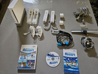 White Nintendo Wii Console, Accessories, Sports Resort Game