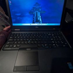 Dell 15in Laptop Full Keyboard Gaming School Work 