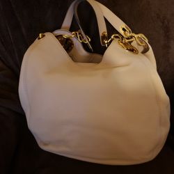 MK AUTHENTIC SHOULDER BAG