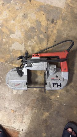 Milwaukee Deep Cut Corded Bandsaw
