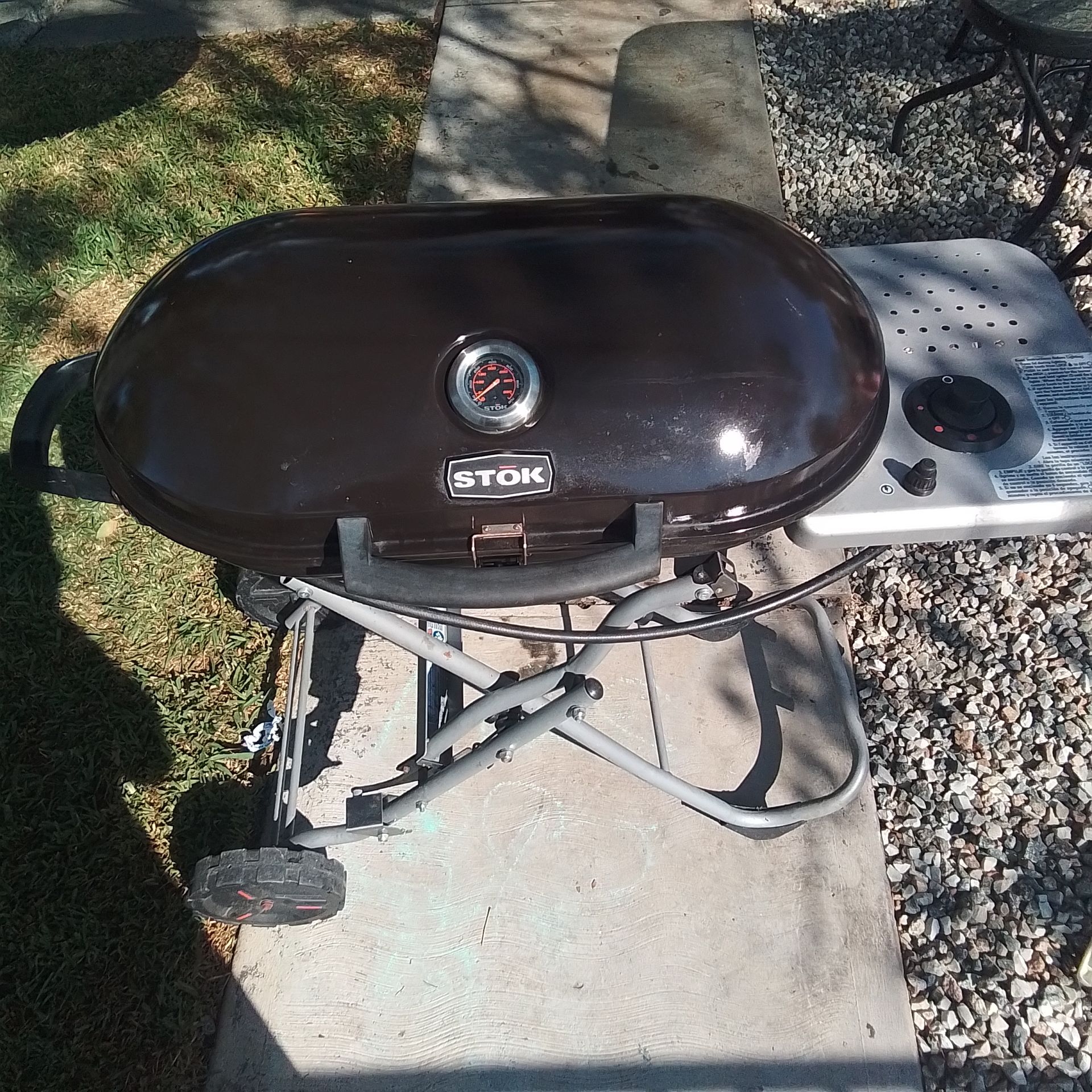 Stok folding grill