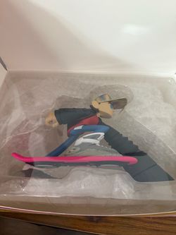 Marty McFly Hoverboard Collectible Figure