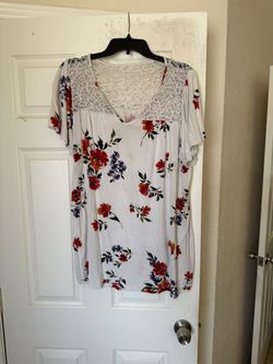 Blouse- Size 18/20 Or 2X