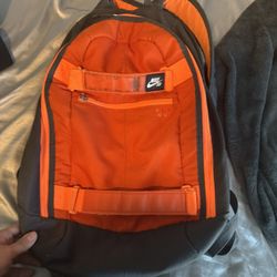 Nike SB Skateboard Holder Back Pack 