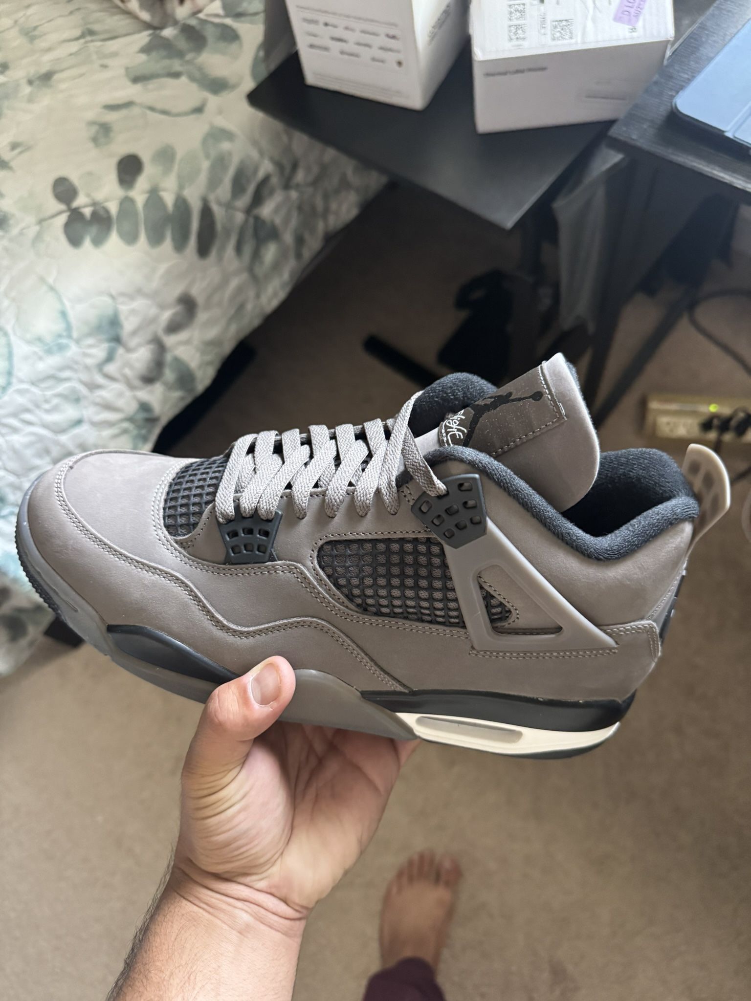 Jordan 4 Cave Stones(Unreleased) 9.5,10.5,11,11.5