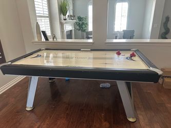 Air Hockey Table