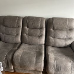 Recliner Sofa 