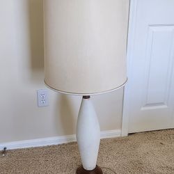 Vintage Mid-century Table Lamp