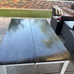 Free Dining Table