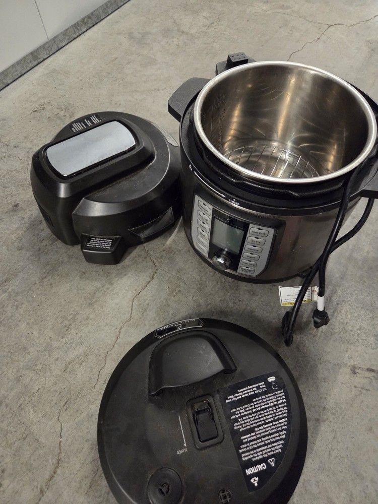 Pressure Cooker/ Air Fryer