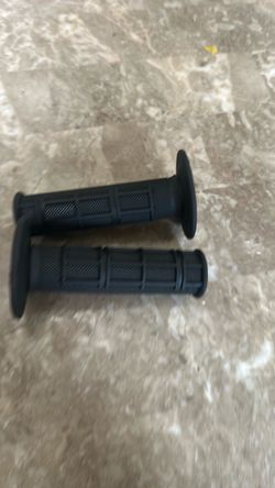 Ebike grips