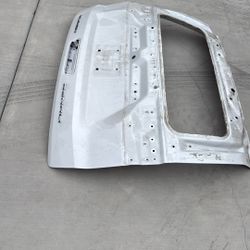 2021 to 2024 GMC Yukon Lift gate 