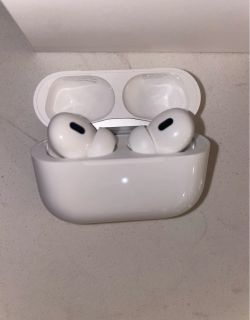 Apple AirPods Pro with Charging Case
