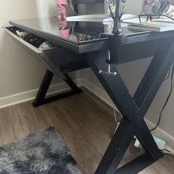 Office table w/ drawer