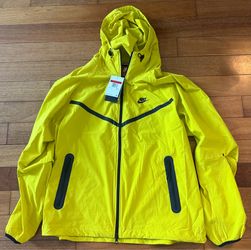 Nike Tech Jacket Men’s Size Large