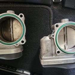 Bmw E90 THROTTLE BODY 5 In Stock