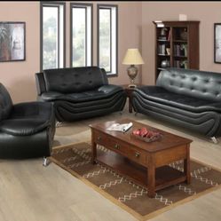 Black sofa chair & loveseat💕