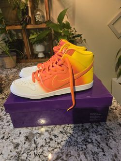 Nike Sb Dunk High Candy Corn Size 13