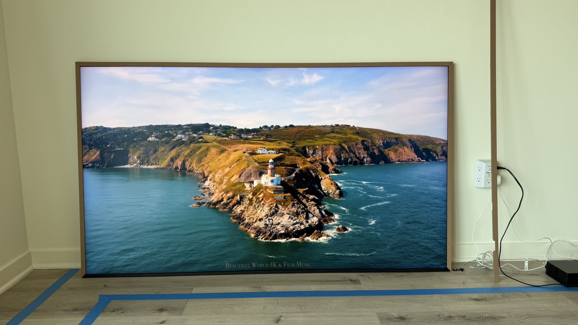 Samsung Frame TV 75”