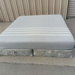 King memory foam mattress and box spring
