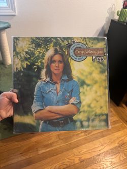 Olivia Newton-John – If You Love Me Let Me Know Vinyl LP