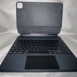 Apple Magic Keyboard for iPad Pro 11-inch – Great Condition