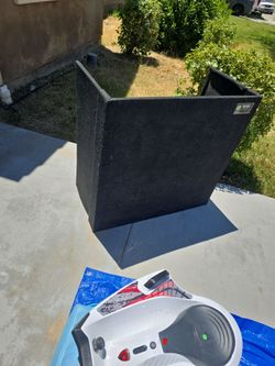 DJ cover stand