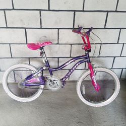 Avigo girls bike