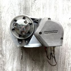 Lewmar Pro Sport 550 Windlass