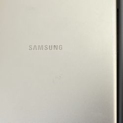 Samsung Tablet White