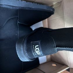 100 Boots Size 8 Woman 