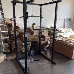 Brand New Power Cage Combo With Lat Pull And Lower Row Attachment 