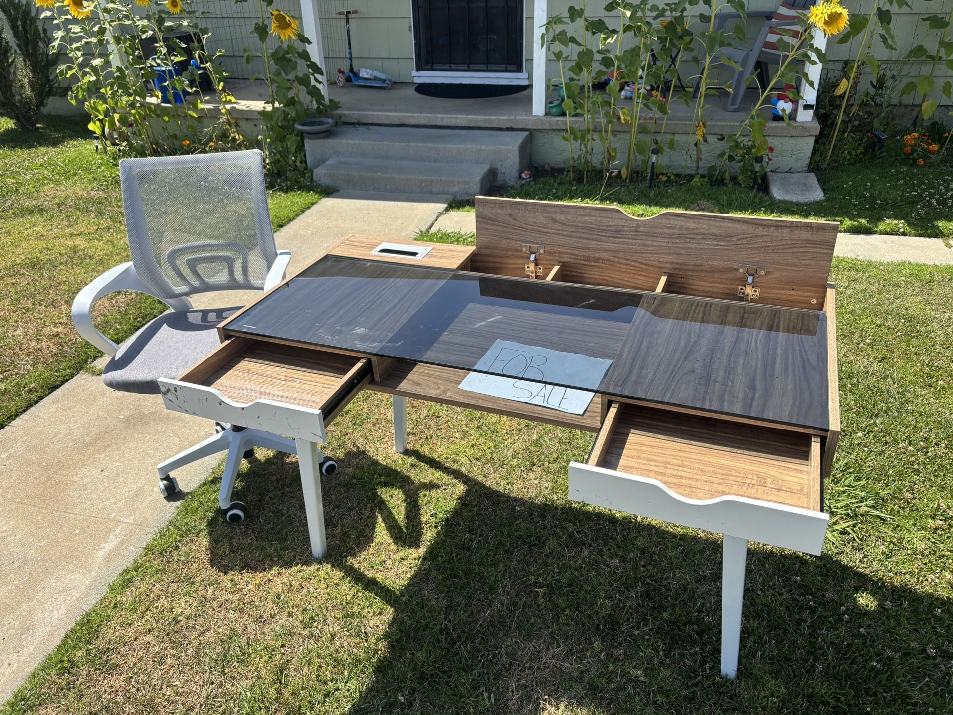 Office Desk & Chair