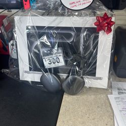 Apple Mac And AirPod Max Bundle !