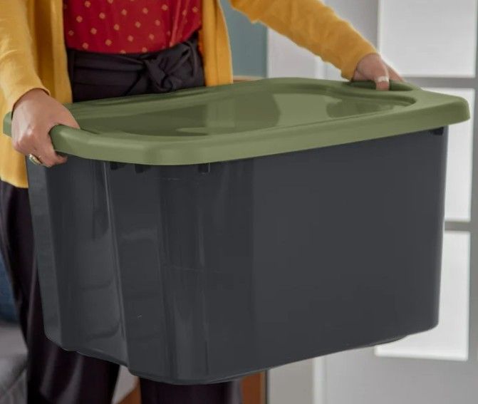 Bucket Of Women's Clothes Size Medium -Large 