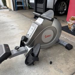 Sunny Health Flip And Foldable Rowing Machine
