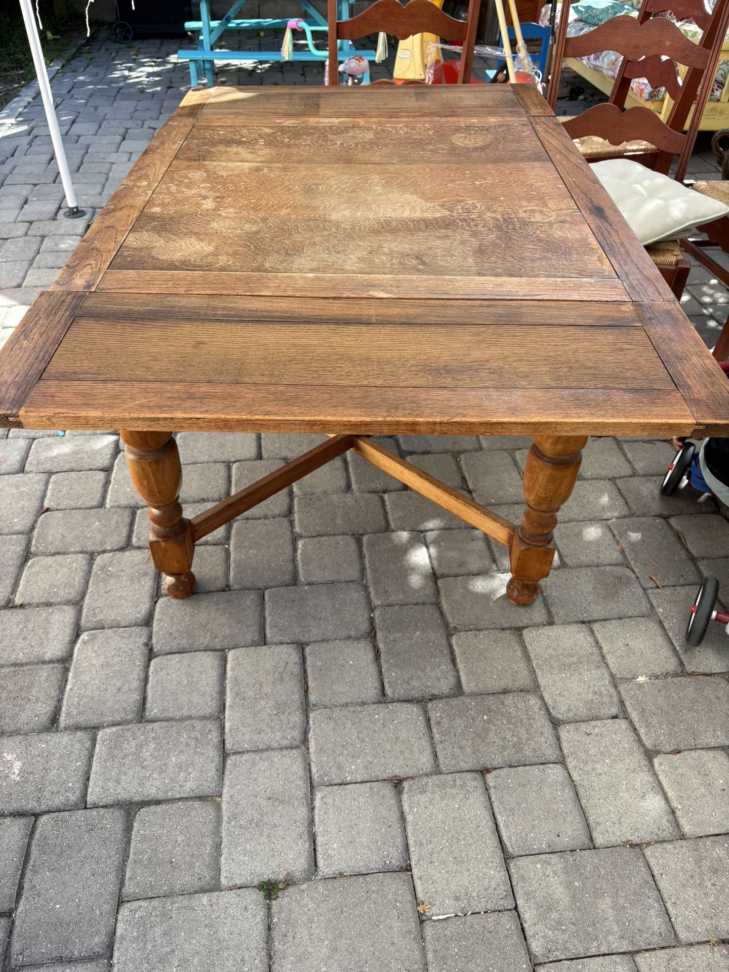 Wooden Expandable Table