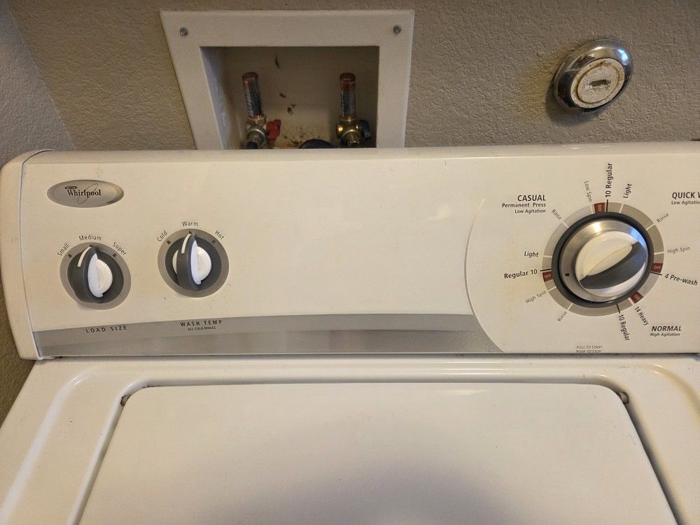 Whirlpool Washer & Dryer Set