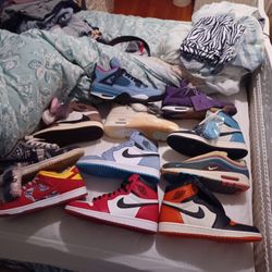 Nike Air Jordan 1 Air Jordan 4