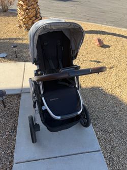 Uppababy Vista v2