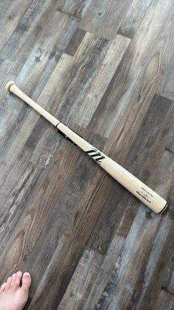 Marucci Wood Bat 33”