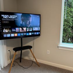 4k Vizio Tv and Tv Stand 