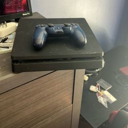 Ps4 W/ Power Cord