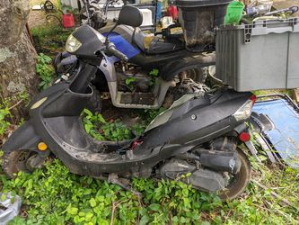 50cc moped for parts. $100 obo