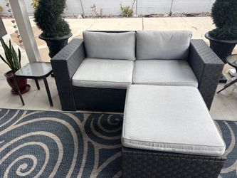 Patio Set with storage ottoman