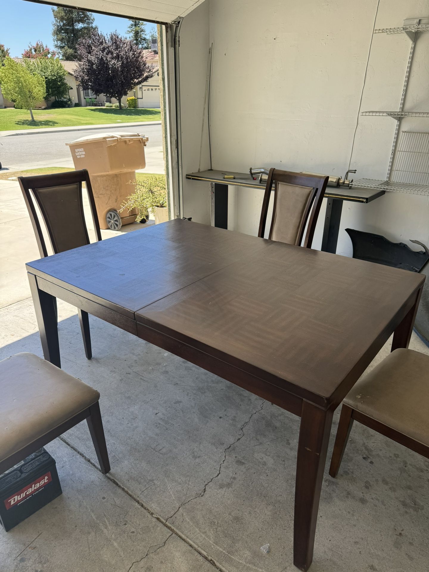Table With 4 Chairs