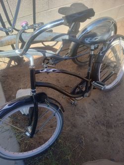 Black Flame Cruiser Bicycle