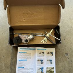 Electric drill refitting plate shears