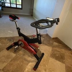 SOLE SB 700 Indoor Cycle (Spin Cycle Bike)