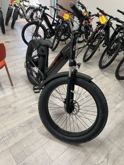 Brand New In Box SIZZLEBK S400 26'' X4'' Step Thru Fat Tire Off-Road & Cruiser Ebike